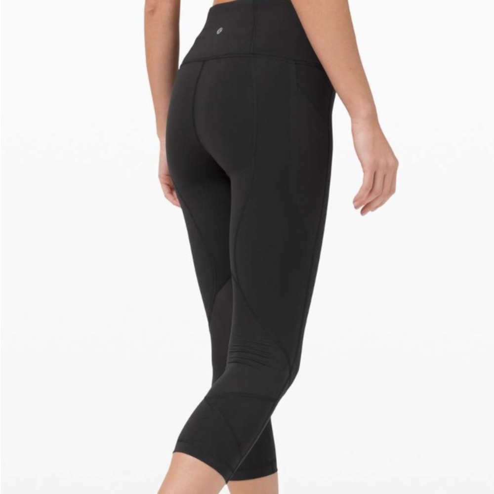 62B. MSRP$88 Lululemon Pace Rival High-Rise Black Size 4